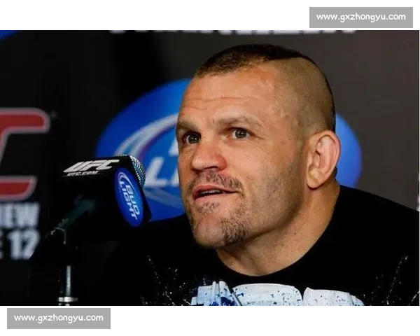 UFC猿人对决冰人巅峰之战力量技巧与意志的终极碰撞生死较量